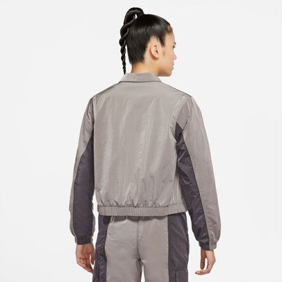 Air Jordan 1 2 3 4 11 Essentials Woven Jacket Size Medium M Cool Grey Bred UNC - Picture 9 of 17